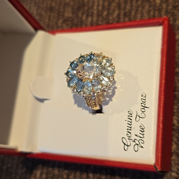 KOHLS 18K GOLD OVER STERLING SILVER GENUINE BLUE TOPAZ RING SIZE 7 - Picture 2 of 16